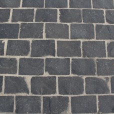 Natuursteen keien TB basalt rion 14x20x5-7cm