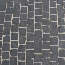 Natuursteen keien TB basalt rion 10x10x5-7cm